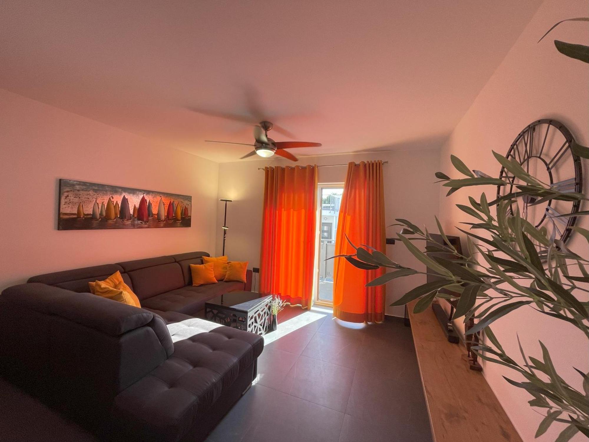 Valkane Beach Apartments พูลา ภายนอก รูปภาพ