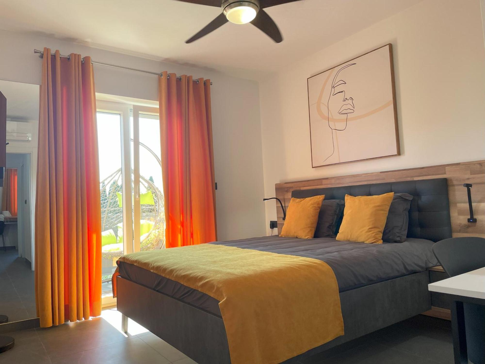 Valkane Beach Apartments พูลา ภายนอก รูปภาพ